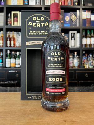 Old Perth Vintage Collection 2009 mit 0,7l und 53,6% Old Perth Vintage Collection 2009 mit 0,7l und 53,6%