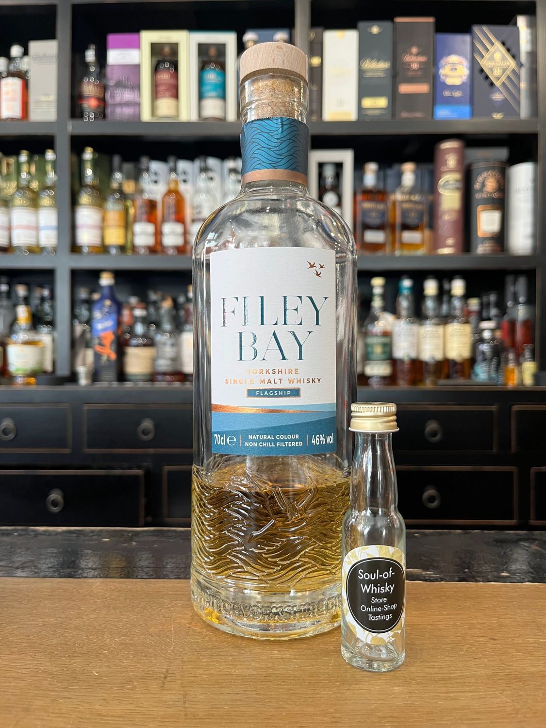 Filey Bay Flagship Sample mit 2cl und 45,2%