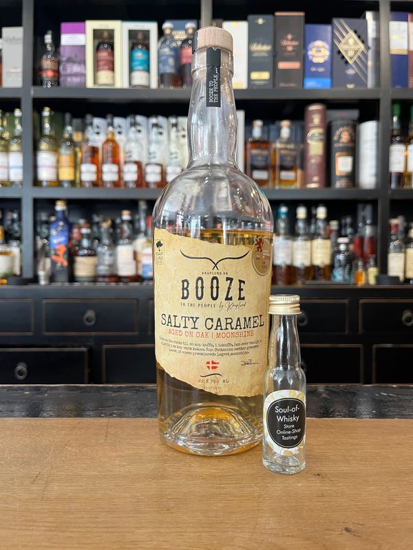 Booze Salty Caramel Moonshine Whiskey Sample mit 2cl und 22%