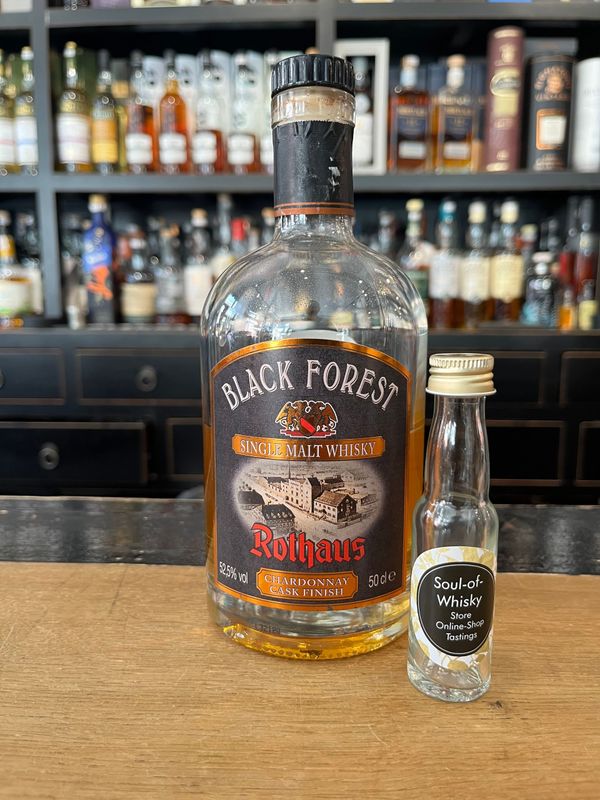 Rothaus Black Forest Chardonnay Cask Finish Sample mit 2cl und 52,5% Rothaus Black Forest Chardonnay Cask Finish Sample mit 2cl und 52,5%