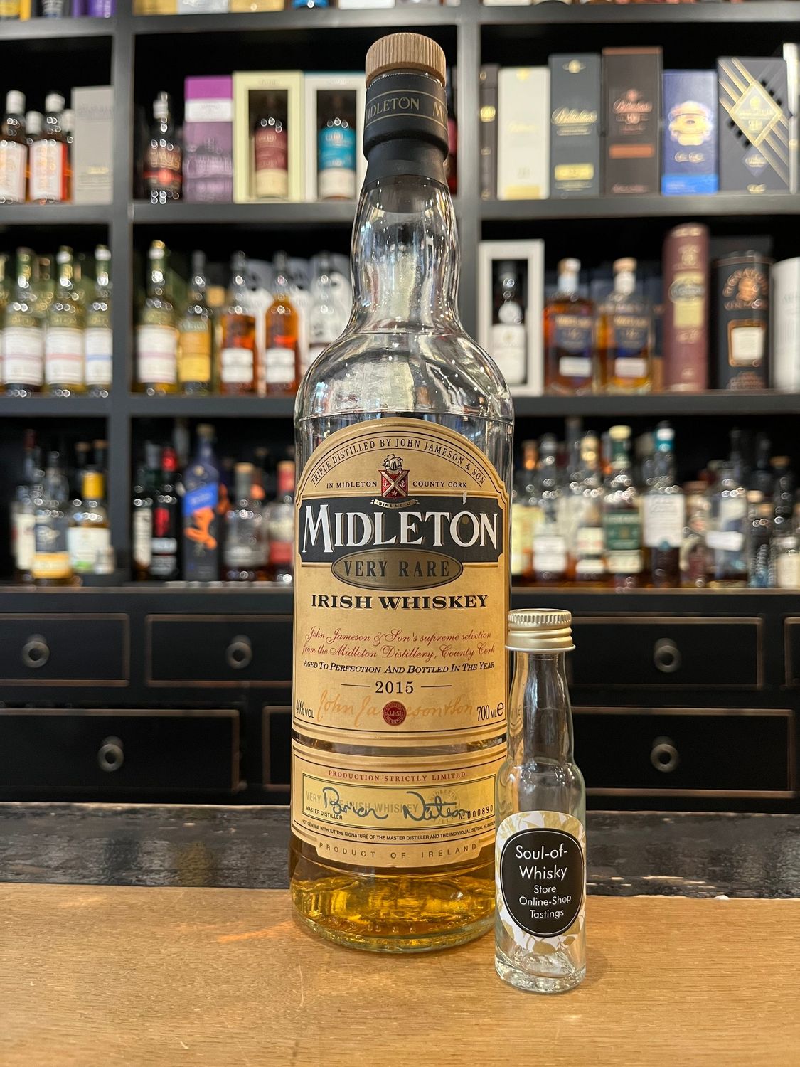 Midleton Very Rare 2015 Sample mit 2cl und 40% Midleton Very Rare 2015 Sample mit 2cl und 40%