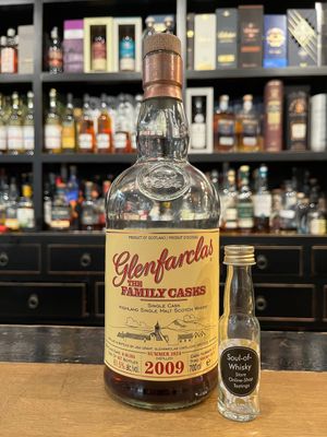 Glenfarclas Family Cask 15 Jahre Sample mit 2cl und 61,5% Glenfarclas Family Cask 15 Jahre Sample mit 2cl und 61,5%