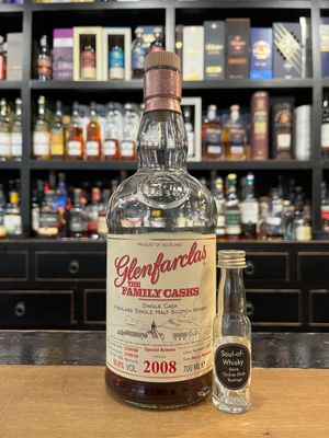 Glenfarclas Family Cask 12 Jahre Sample mit 2cl und 56,8% Glenfarclas Family Cask 12 Jahre Sample mit 2cl und 56,8%
