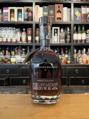 Woodford Reserve Master's Collection Madeira Finish mit 0,7l und 45,2% Woodford Reserve Master's Collection Madeira Finish mit 0,7l und 45,2%
