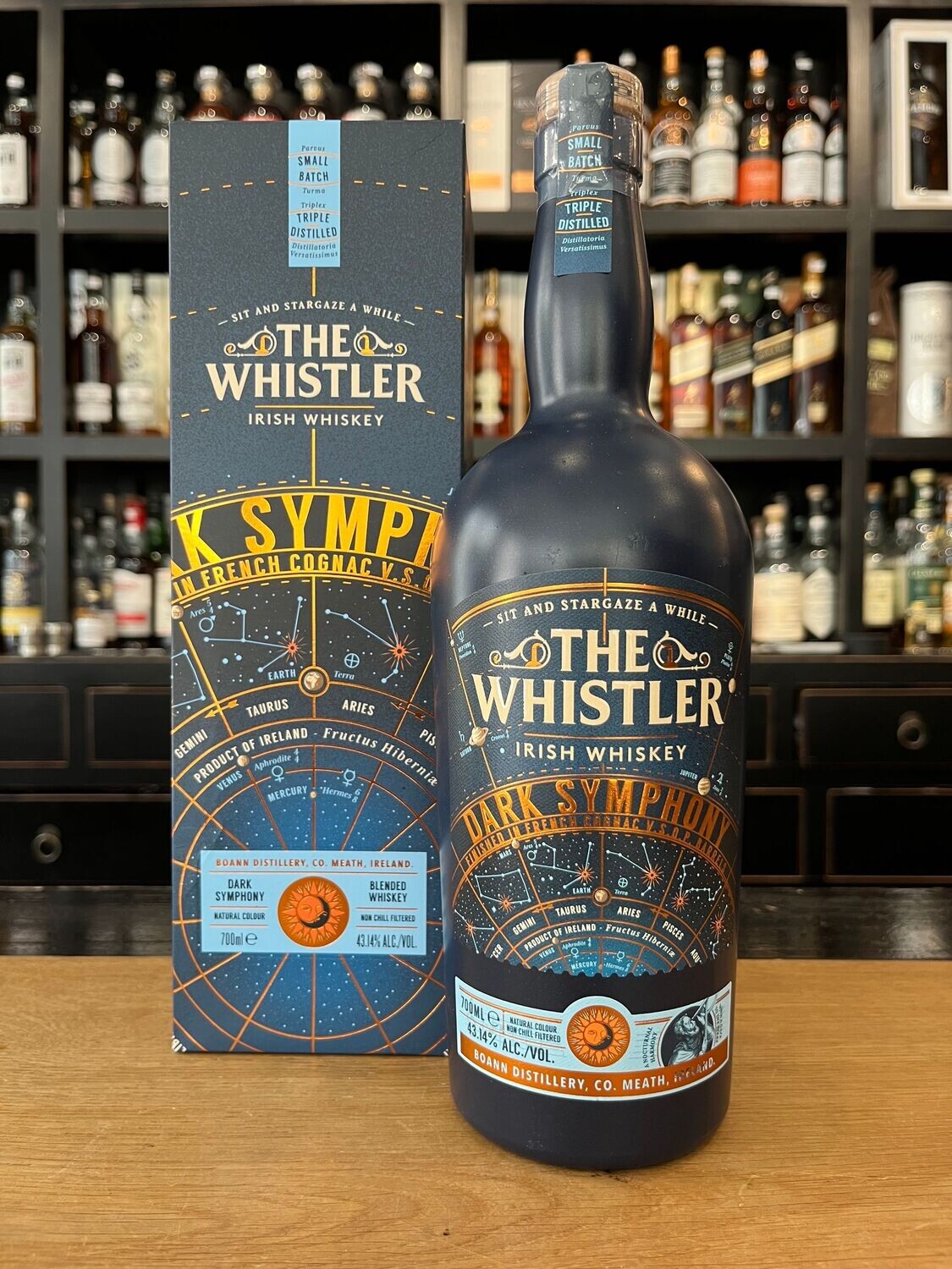 The Whistler Dark Symphony mit 0,7L und 43,14% The Whistler Dark Symphony mit 0,7L und 43,14%
