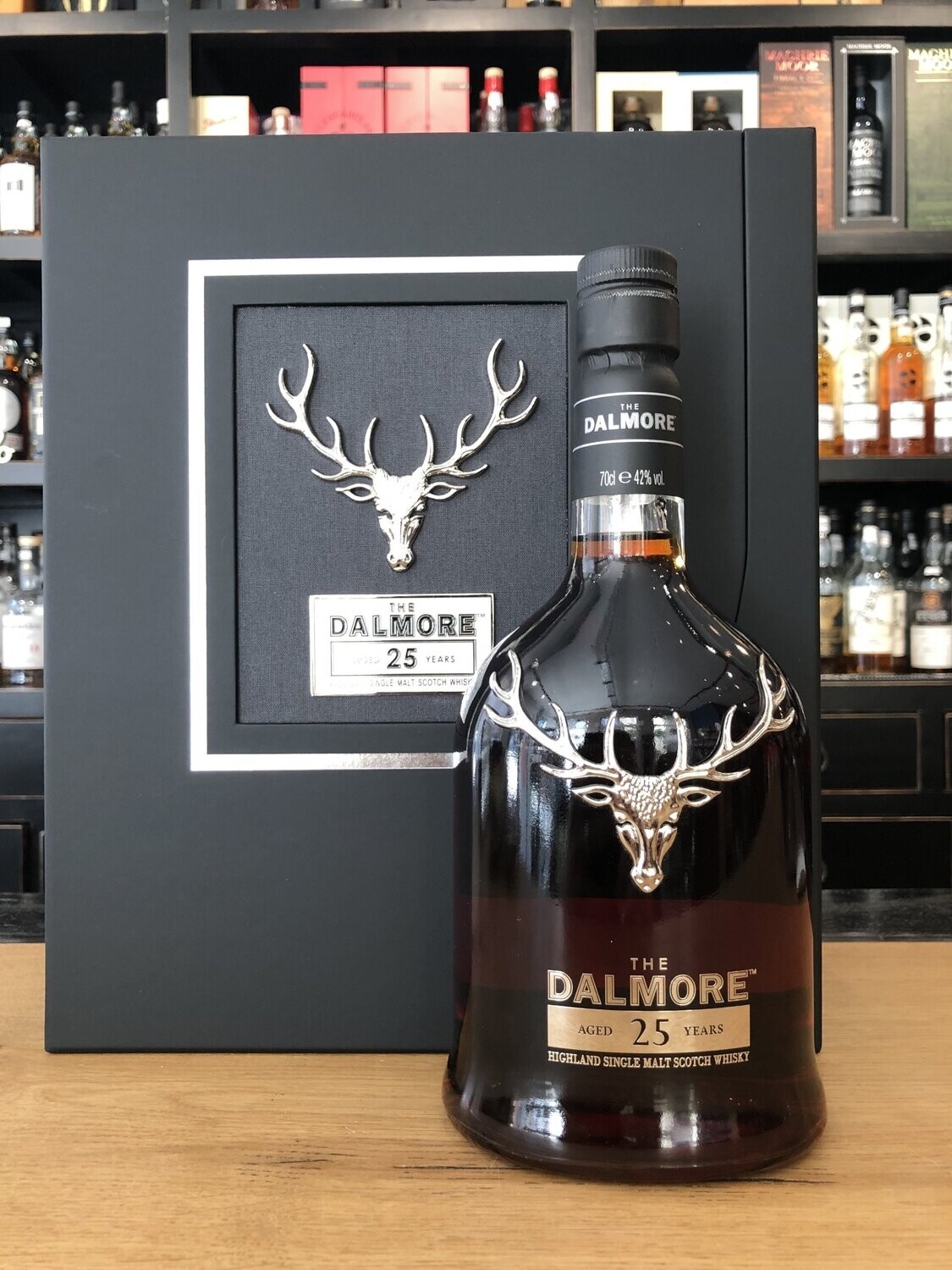Dalmore 25 Jahre mit 0,7l und 42% Dalmore 25 Jahre mit 0,7l und 42%