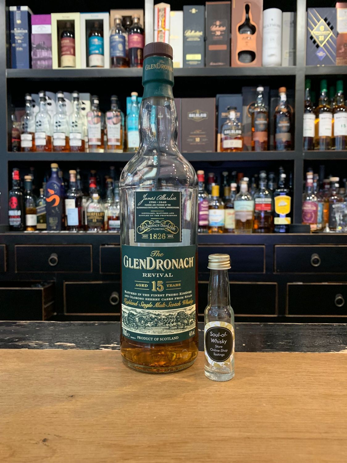 Glendronach 15 Jahre Revival von 2019 Sample mit 2cl und 46% Glendronach 15 Jahre Revival von 2019 Sample mit 2cl und 46%