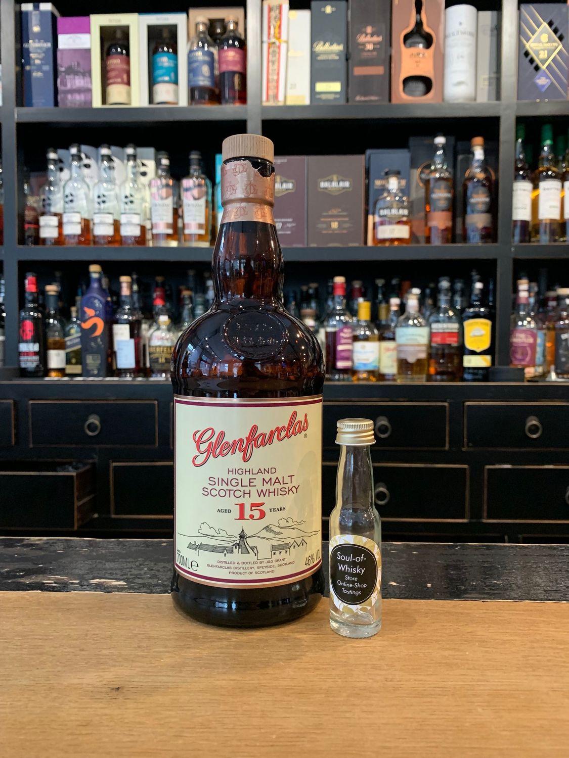 Glenfarclas 15 Jahre Sample mit 2cl und 46% Glenfarclas 15 Jahre Sample mit 2cl und 46%