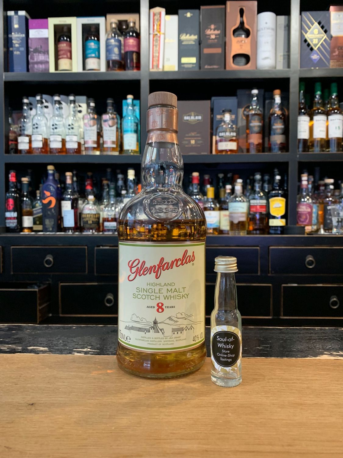 Glenfarclas 8 Jahre Sample mit 2cl und 40% Glenfarclas 8 Jahre Sample mit 2cl und 40%