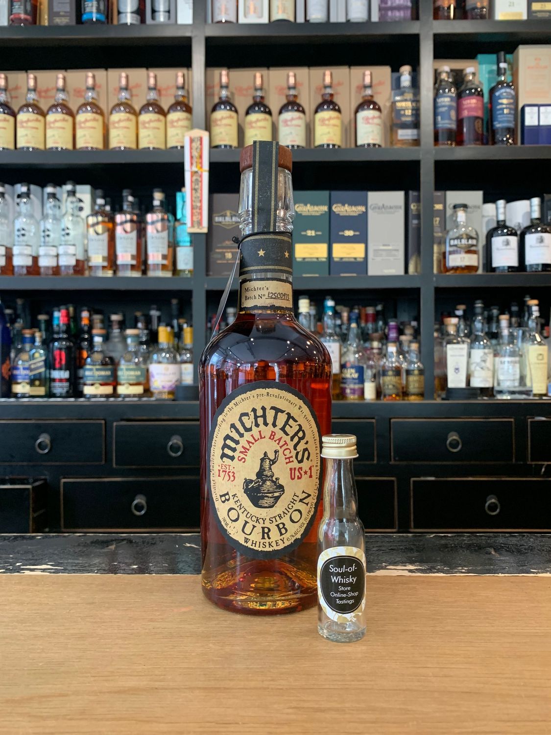 Michter's Bourbon Sample mit 2cl und 45,7% Michter's Bourbon Sample mit 2cl und 45,7%