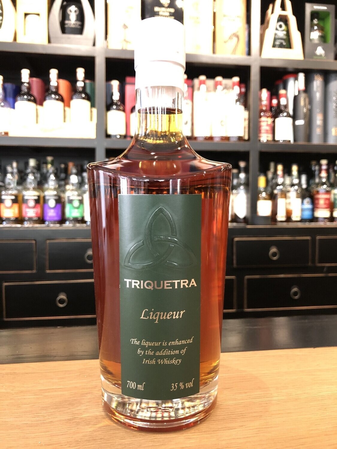 Triquetra irischer Whiskey Likör mit 0,7L und 35% Triquetra irischer Whiskey Likör mit 0,7L und 35%