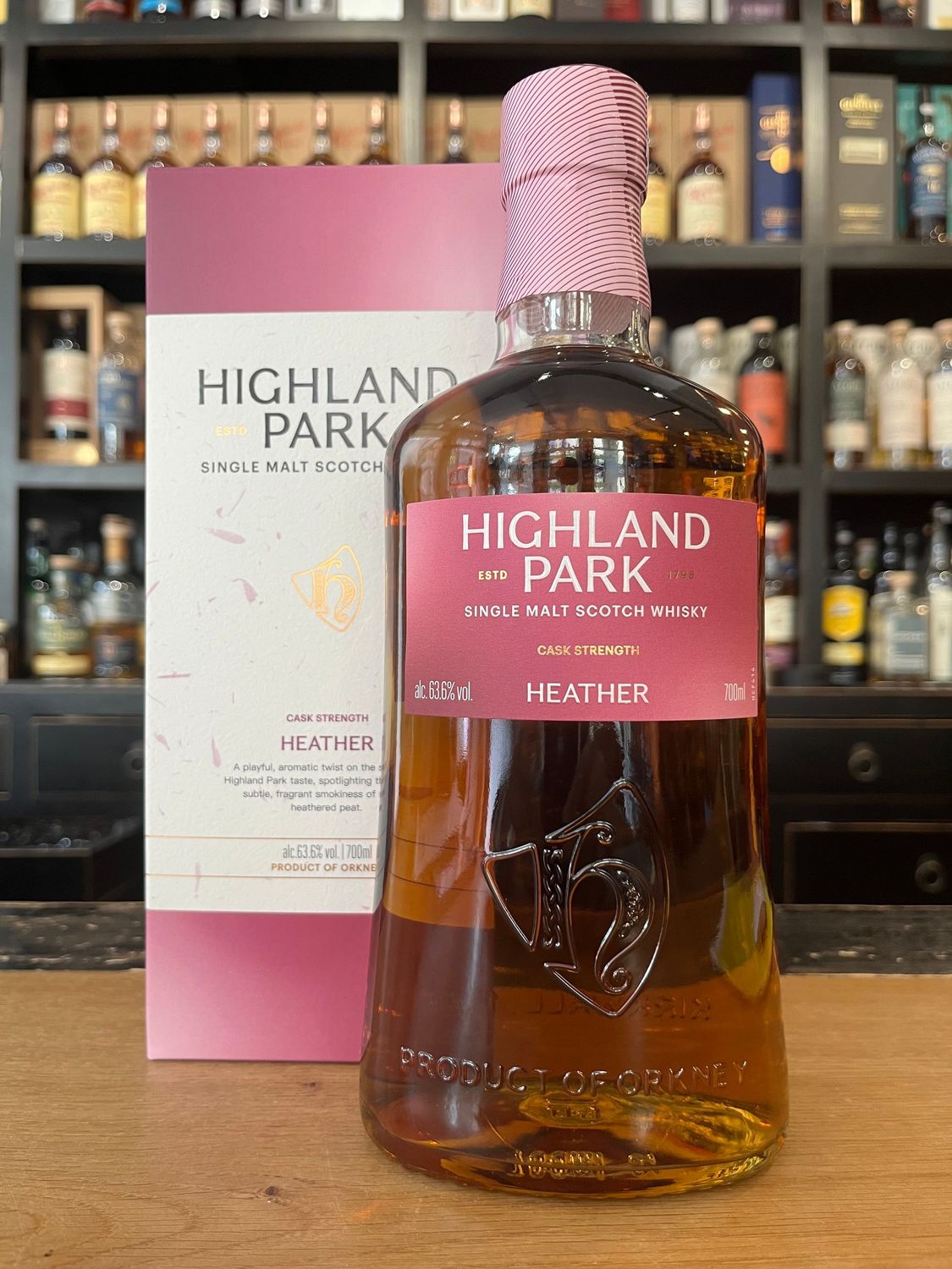 Highland Park Heather Seasoned Sherry Casks mit 0,7l und 63,6% Highland Park Heather Seasoned Sherry Casks mit 0,7l und 63,6%