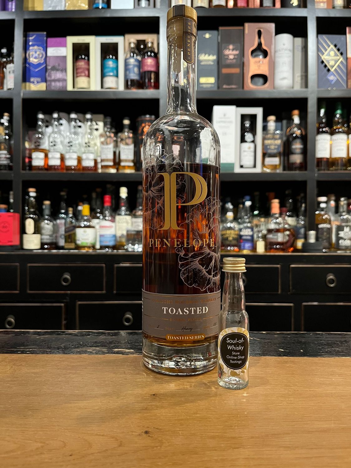 Penelope Toasted Barrel Finish Sample mit 2cl und 50% Penelope Toasted Barrel Finish Sample mit 2cl und 50%