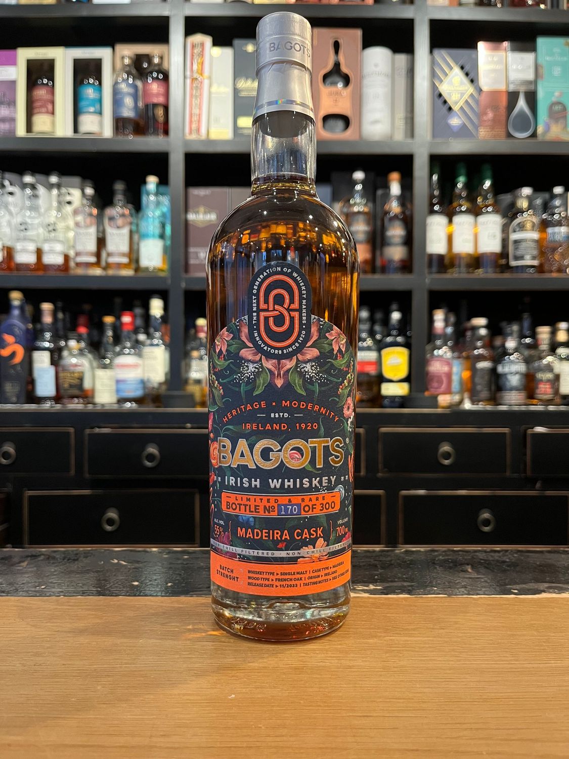 Bagots Limited & Rare Madeira Cask mit 0,7l und 55% Bagots Limited & Rare Madeira Cask mit 0,7l und 55%