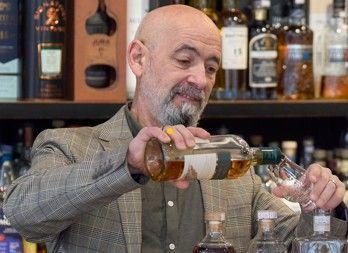 Vatertags-Whisk(e)y-Tasting 14.05.2026, 14:30 Uhr Vatertags-Whisk(e)y-Tasting 14.05.2026, 14:30 Uhr