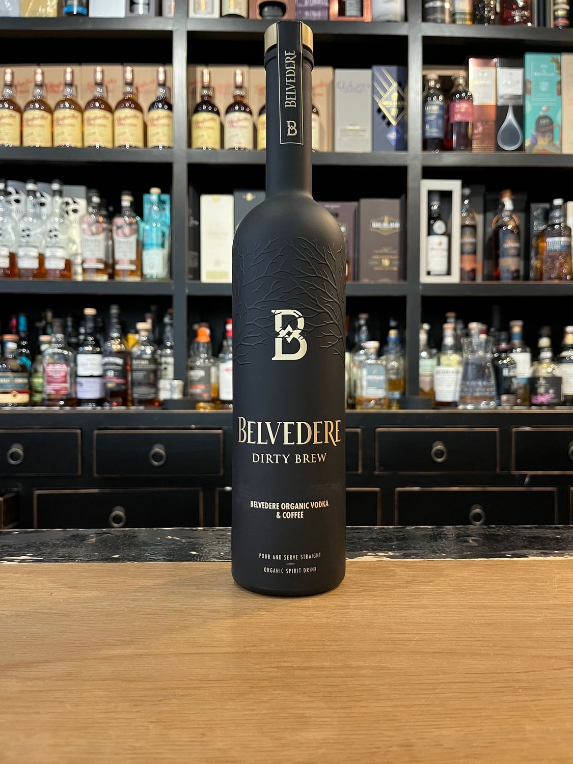 Belvedere Dirty Brew Organic Vodka & Coffee mit 0,7L und 30% Belvedere Dirty Brew Organic Vodka & Coffee mit 0,7L und 30%