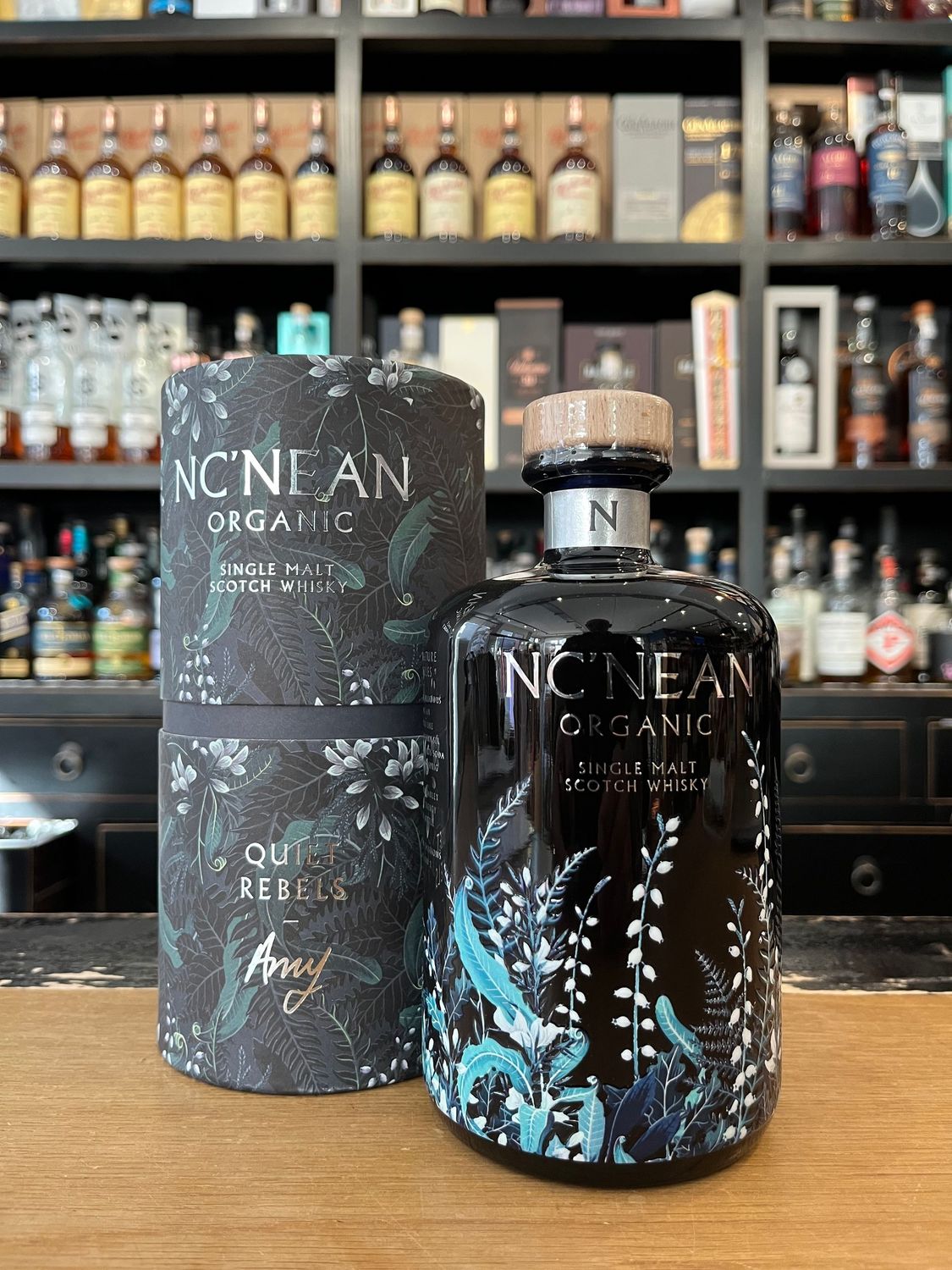 Nc'nean Quiet Rebels Amy mit 0,7L und 48,5%