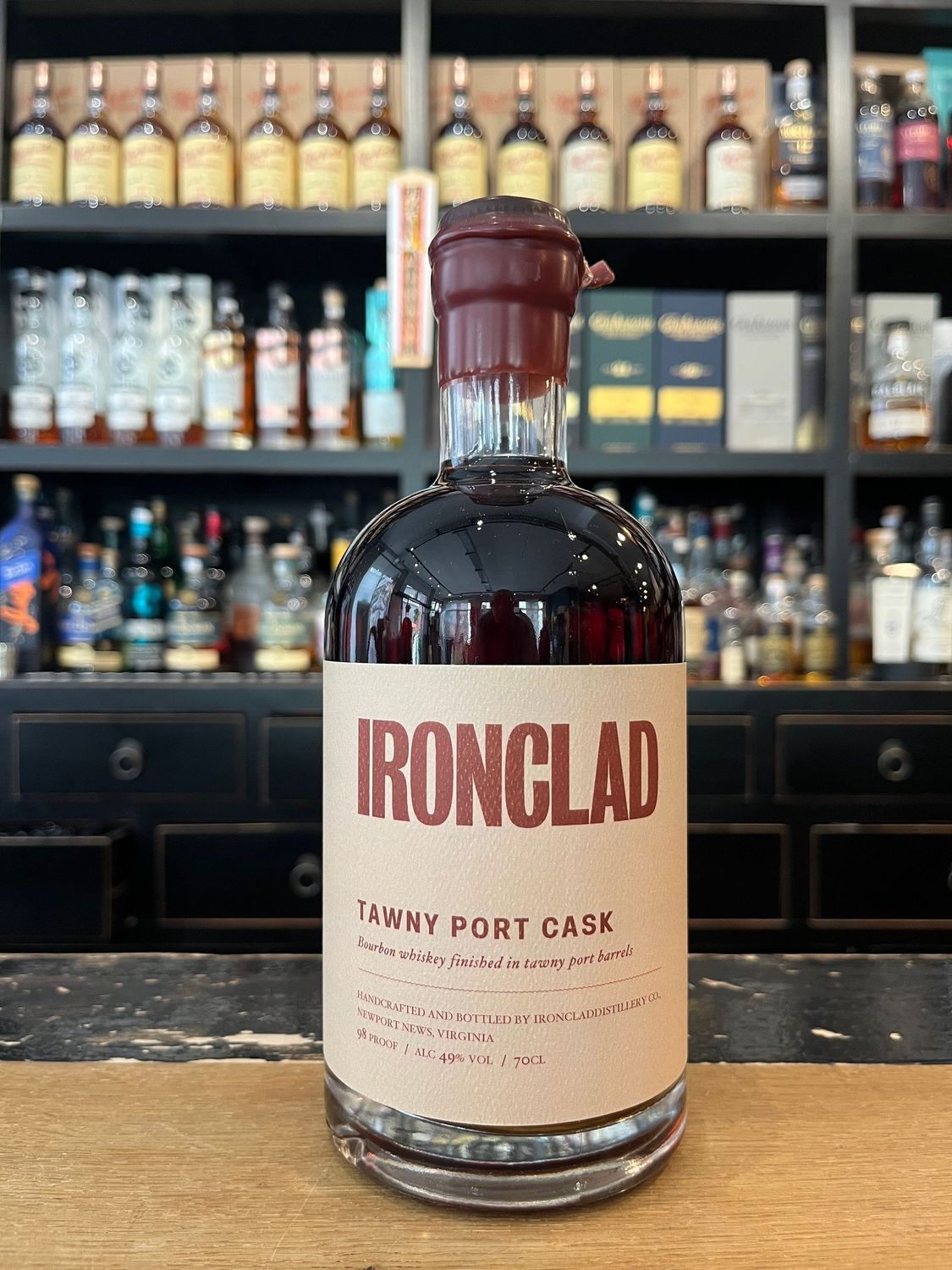 Ironclad Tawny Port Cask mit 0,7l und 49% Ironclad Tawny Port Cask mit 0,7l und 49%