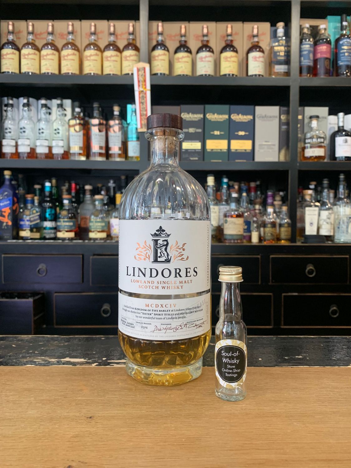 Lindores MCDXCIV mit 2cl und 46% Lindores MCDXCIV mit 2cl und 46%