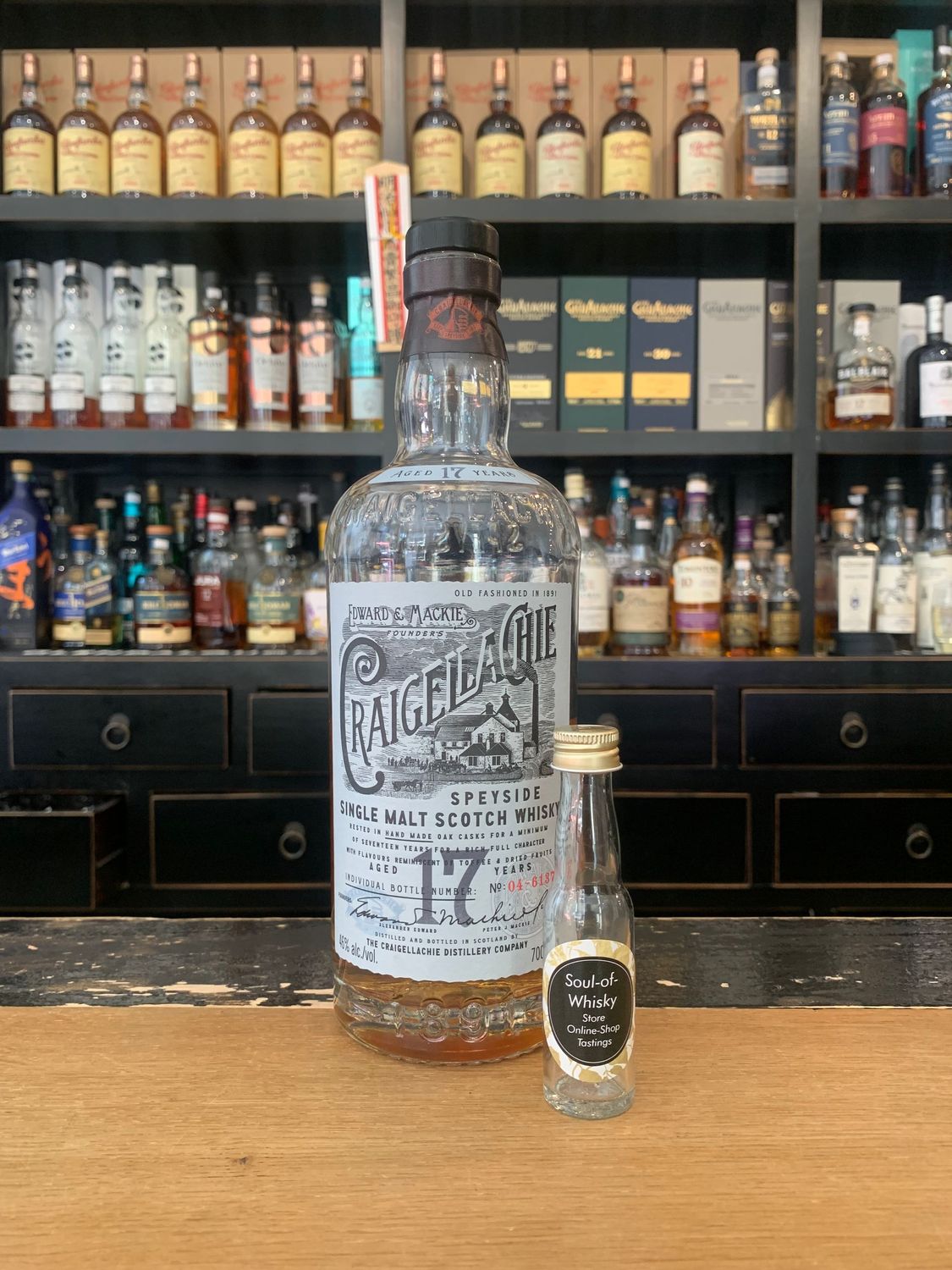 Craigellachie 17 Jahre Sample mit 2cl und 46% Craigellachie 17 Jahre Sample mit 2cl und 46%