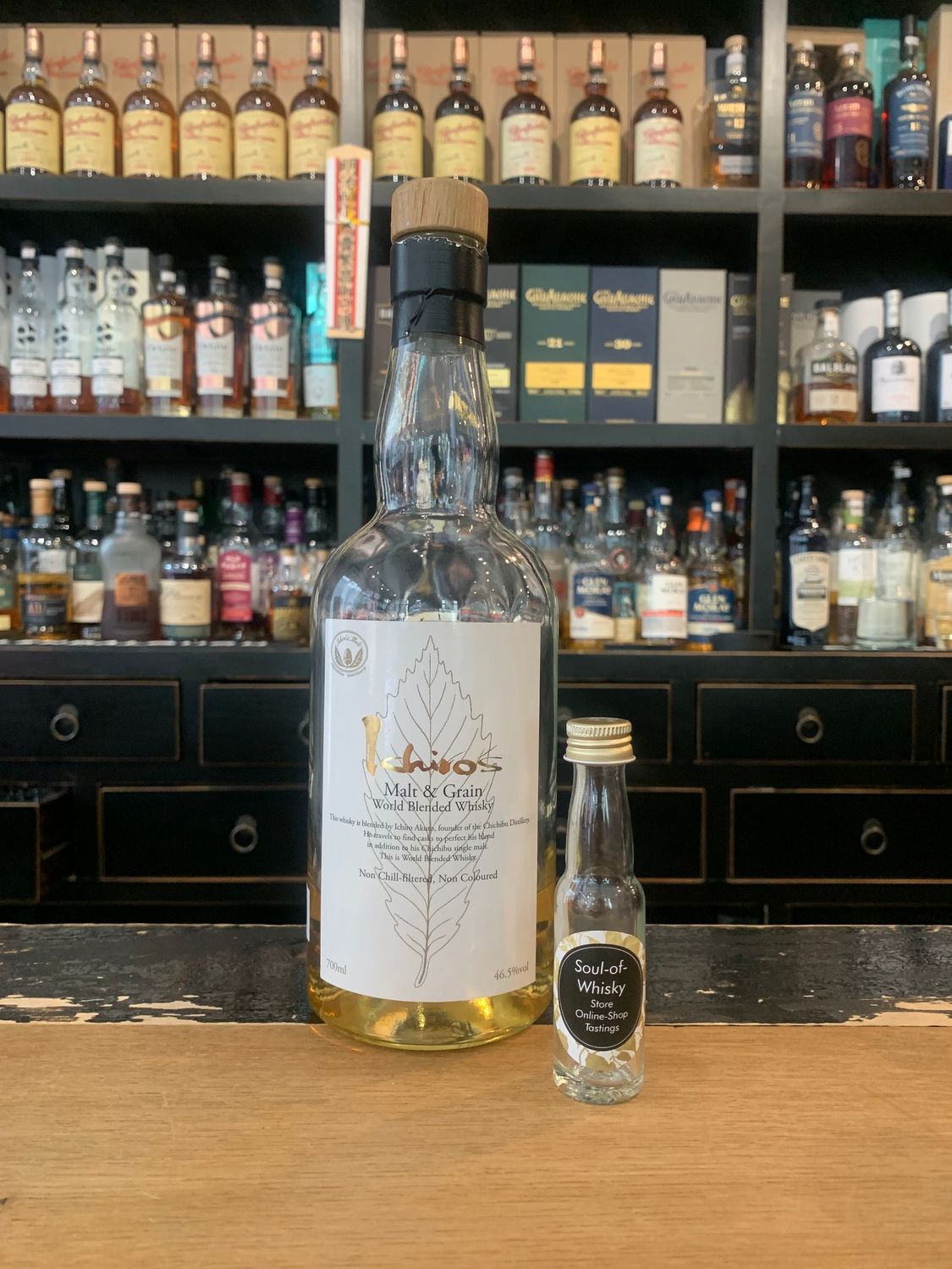 Ichiro's Malt & Grain Sample mit 2cl und 46,5% Ichiro's Malt & Grain Sample mit 2cl und 46,5%