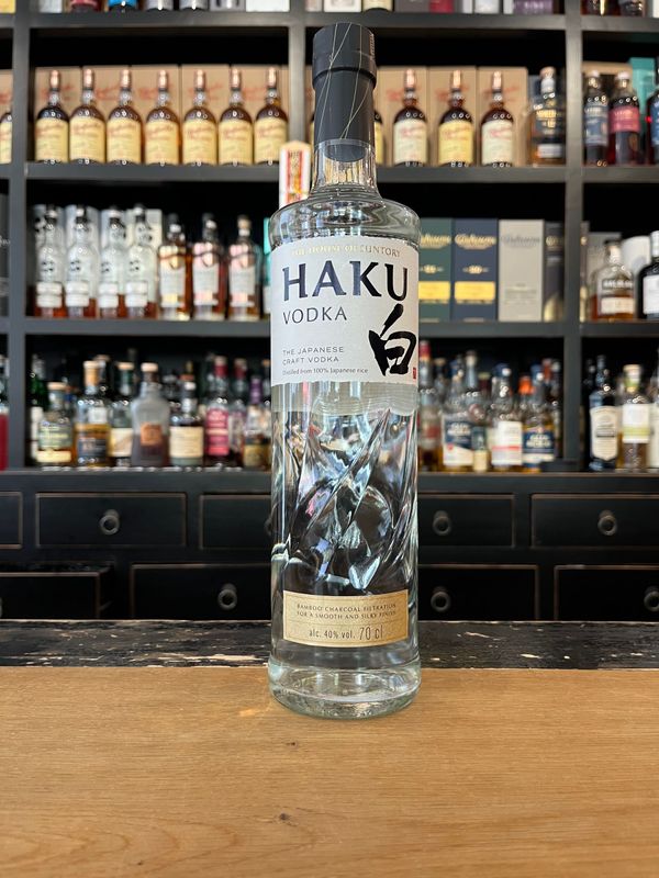 Haku Vodka Suntory mit 0,7l und 40% Haku Vodka Suntory mit 0,7l und 40%