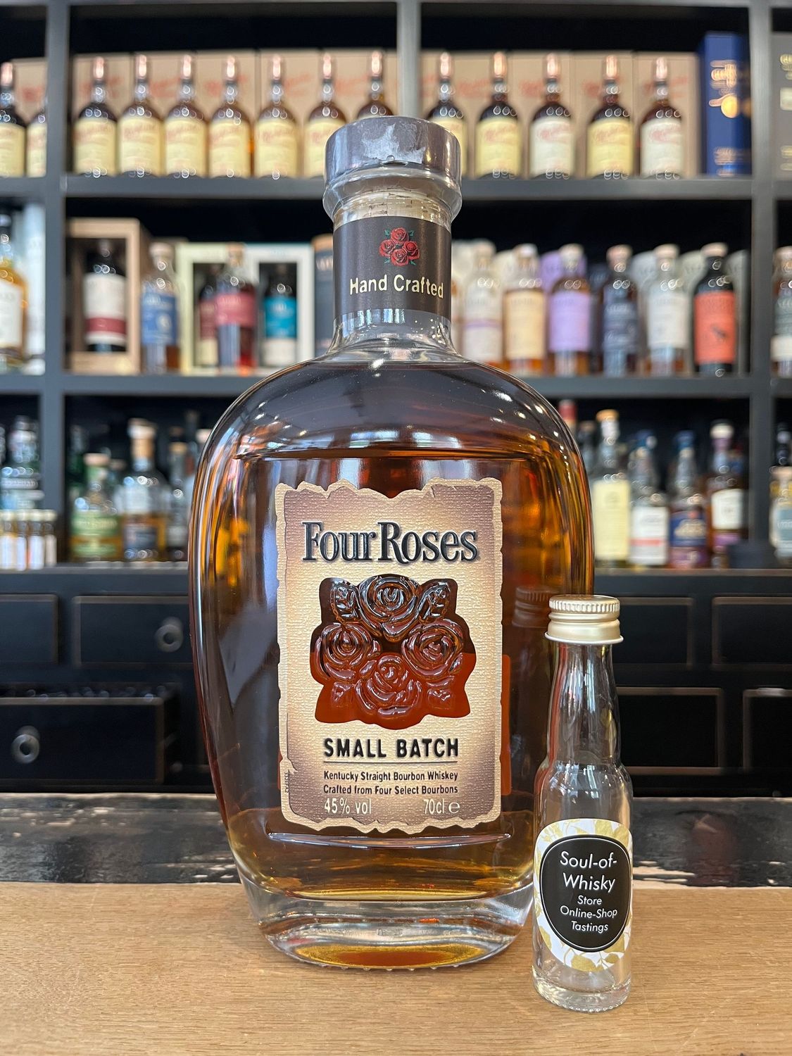 Four Roses Small Batch mit 2cl und 45% Four Roses Small Batch mit 2cl und 45%