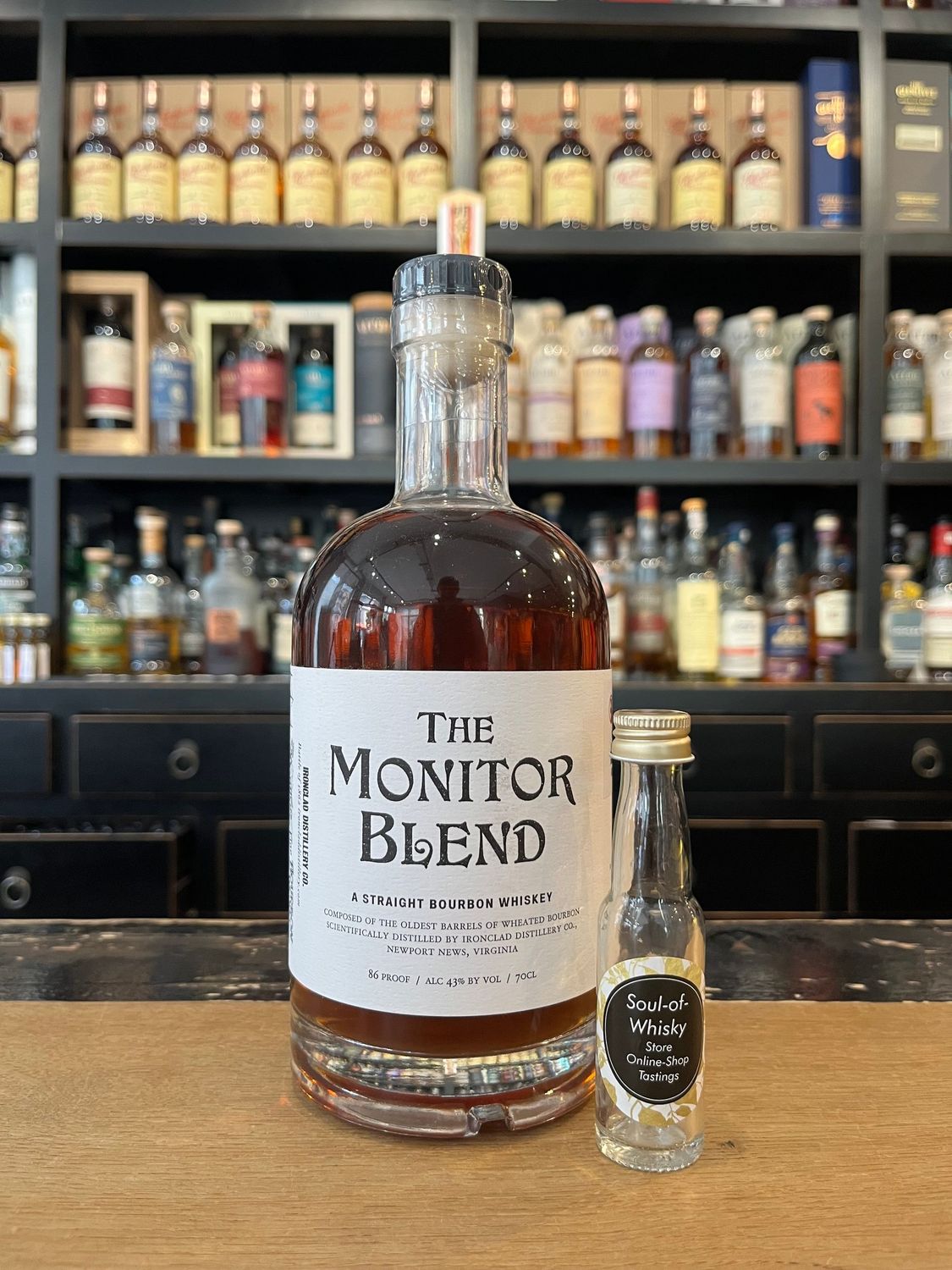 The Monitor Blend Ironclad mit 2cl und 43% The Monitor Blend Ironclad mit 2cl und 43%