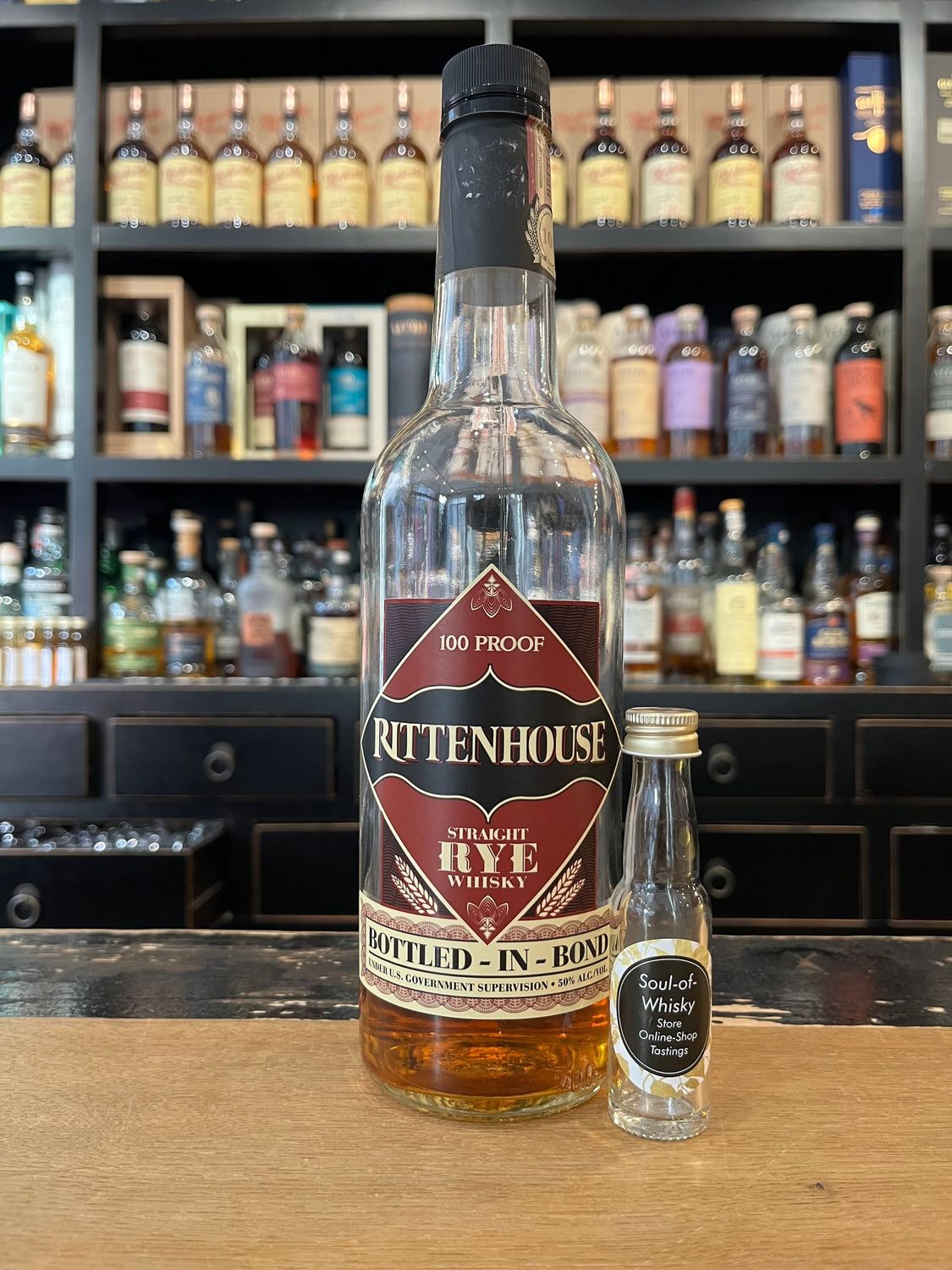 Rittenhouse Reye Bottled in Bond mit 2cl und 50%