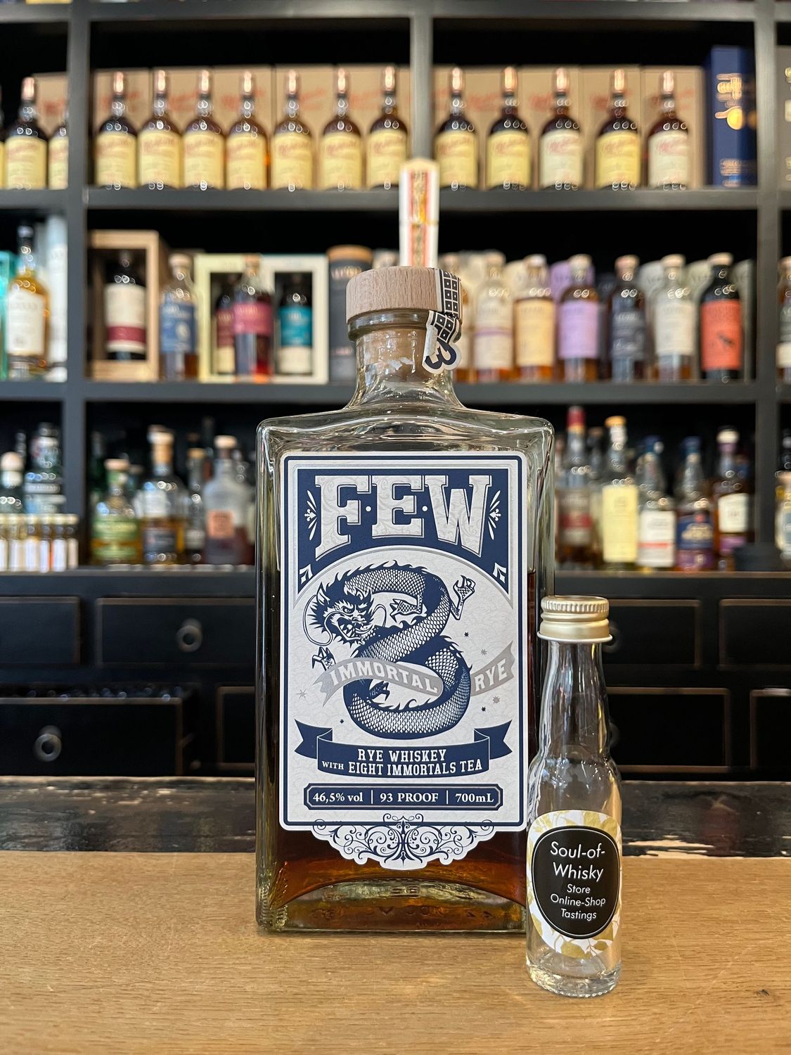 F.E.W Rye Tea Whiskey mit 2cl und 46,5% F.E.W Rye Tea Whiskey mit 2cl und 46,5%