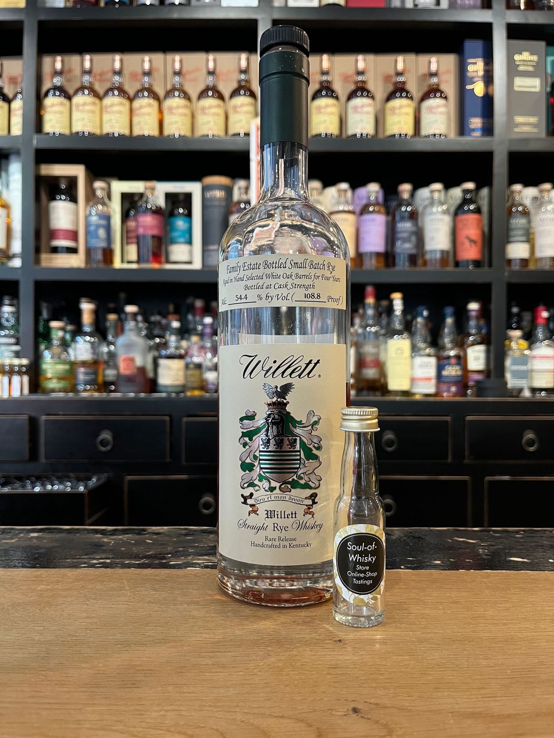 Willett Rye Small Batch mit 2cl und 54,4% Willett Rye Small Batch mit 2cl und 54,4%