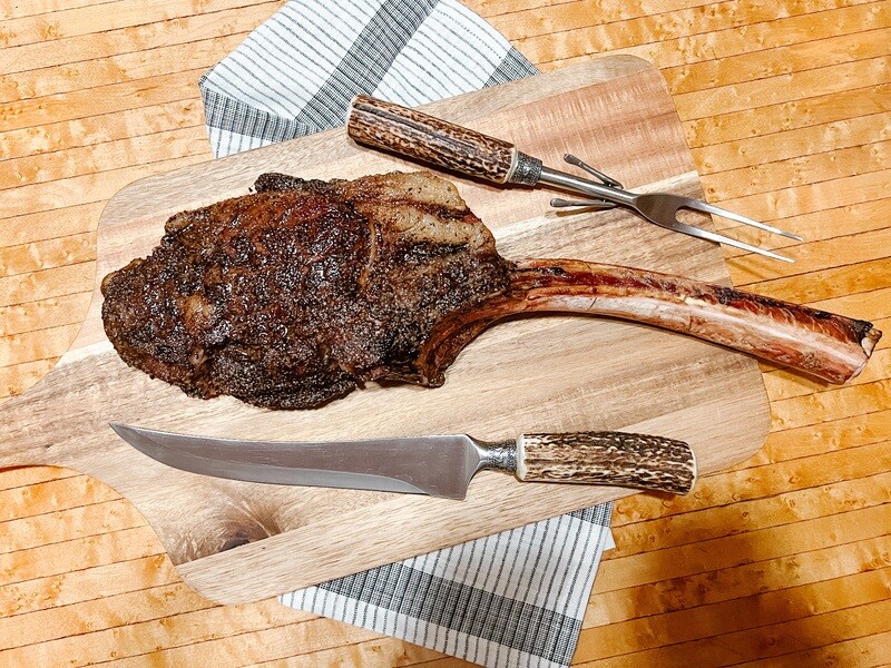Tomahawk Rib Steak