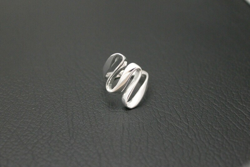 Ring - Simply Silver