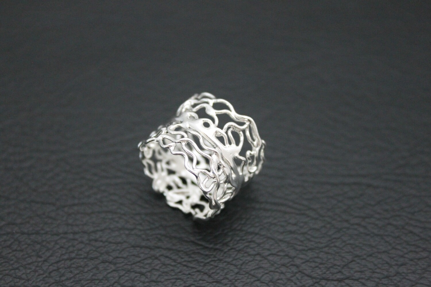 Ring - Simply Silver