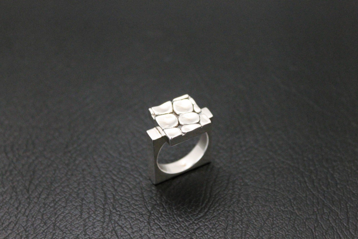 Ring - Simply Silver