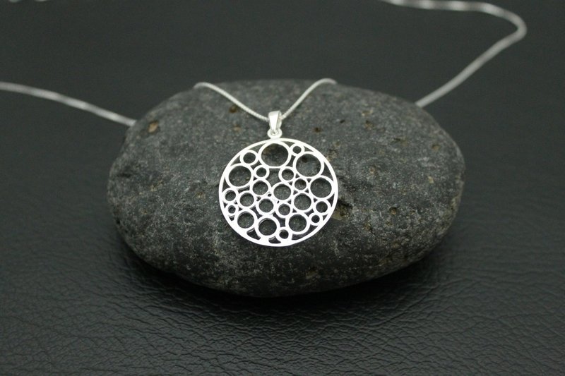 Necklace - Simply Silver