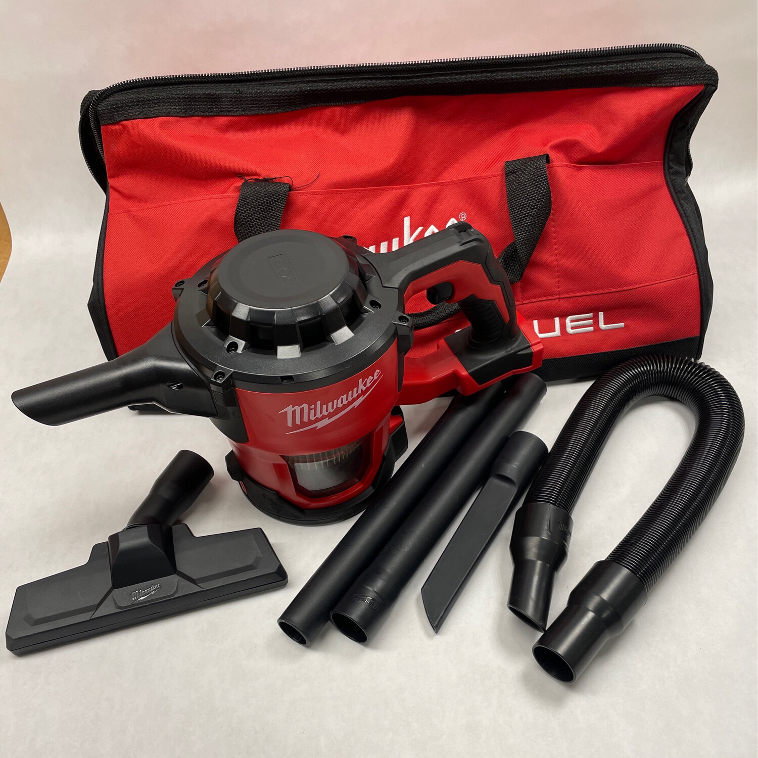 Milwaukee M18 Compact Vacuum