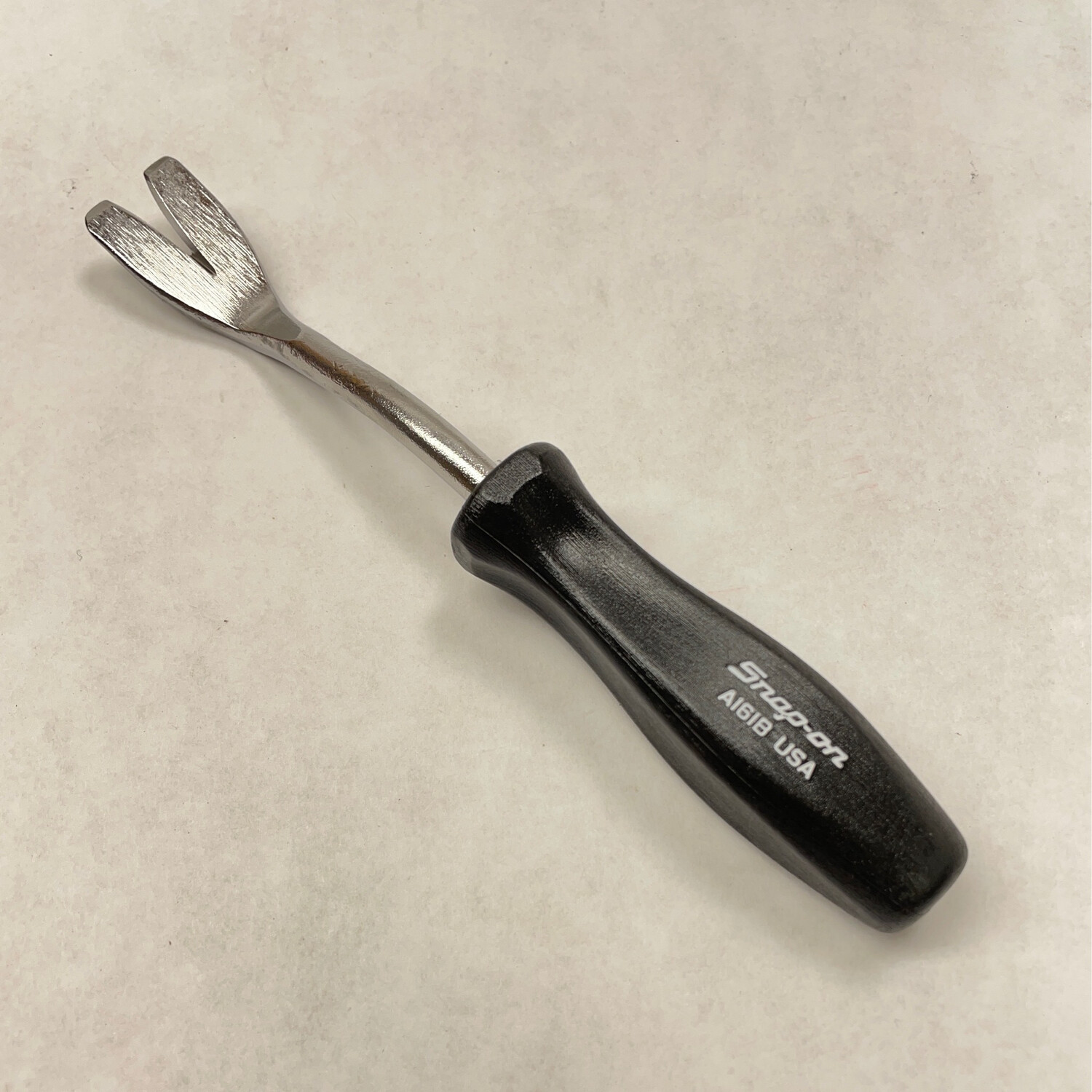 New Snap On Hard Handle Trim Removal Tool, A161B