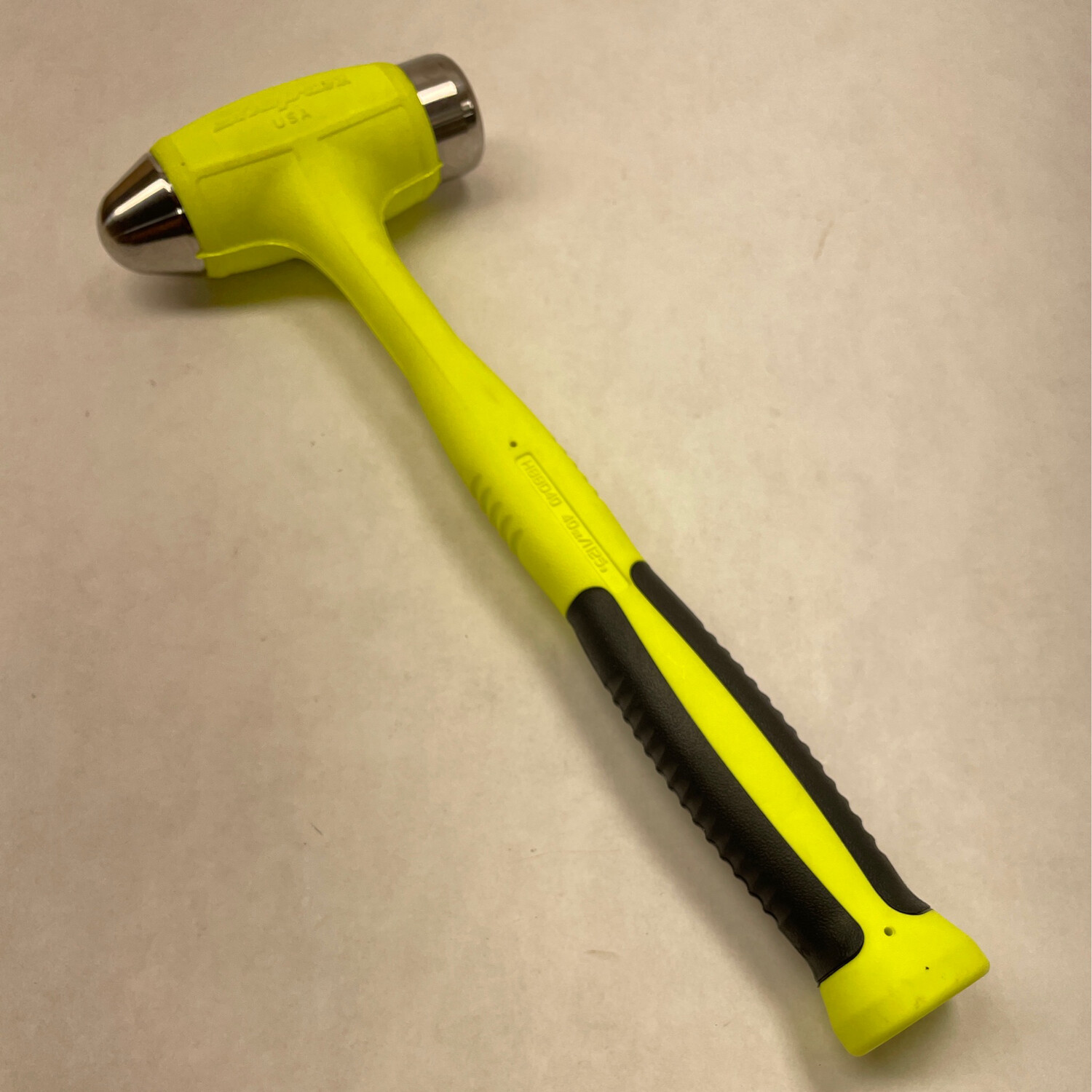 New Snap On 40oz Hi-Viz Ball Peen Soft Grip Dead Blow Hammer