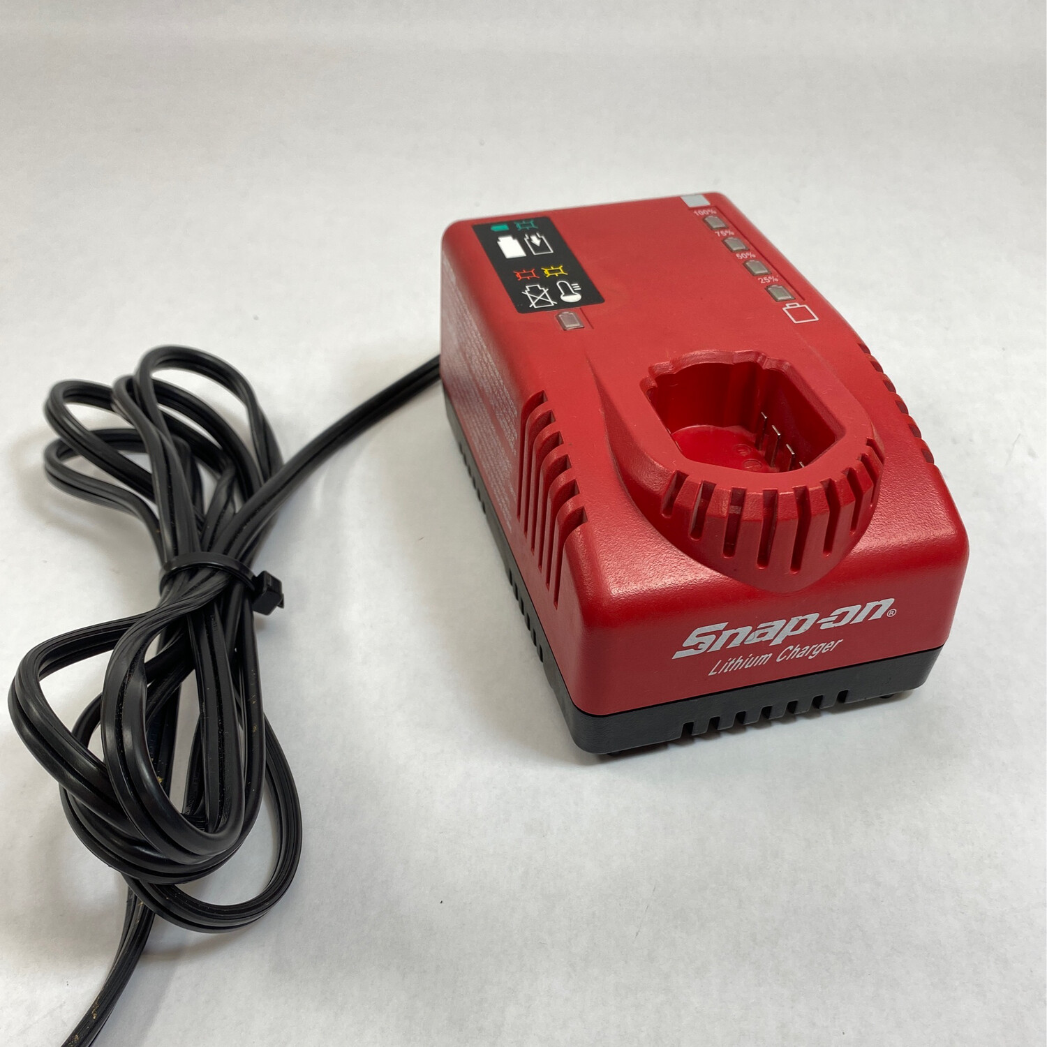 Snap On 14.4v Lithium Battery Charger, CTC772