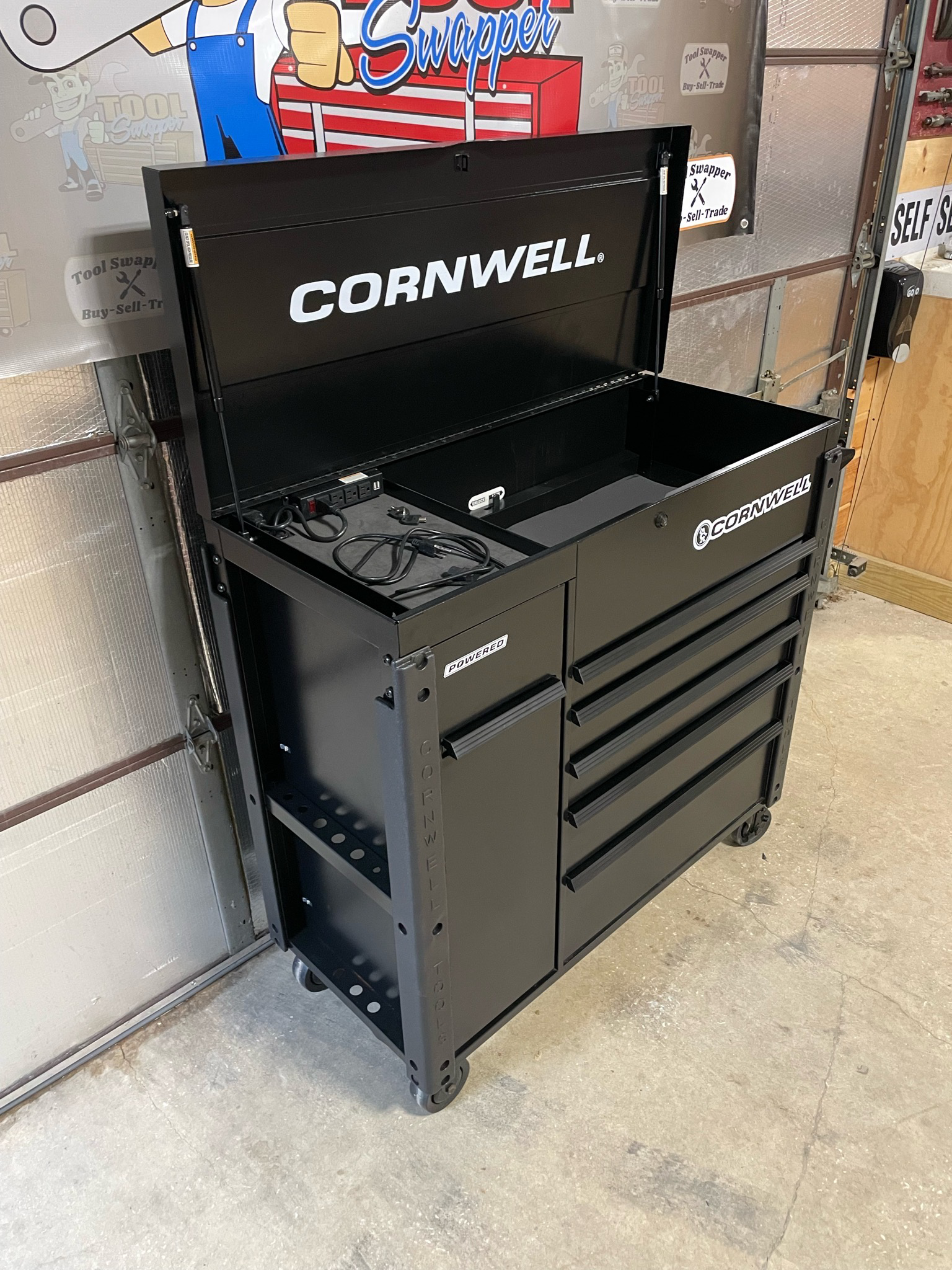 Cornwell cart with store power drawer