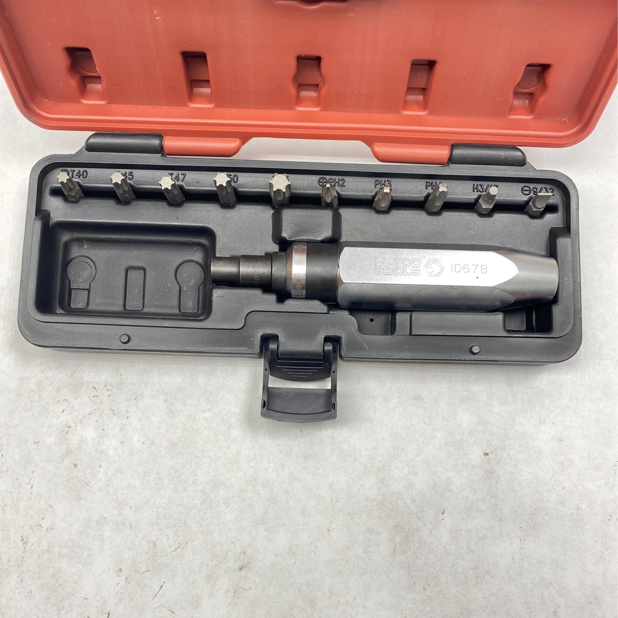 Matco Tools 12pc. 3 8 Hand Impact Driver Set SID12PBA Shop