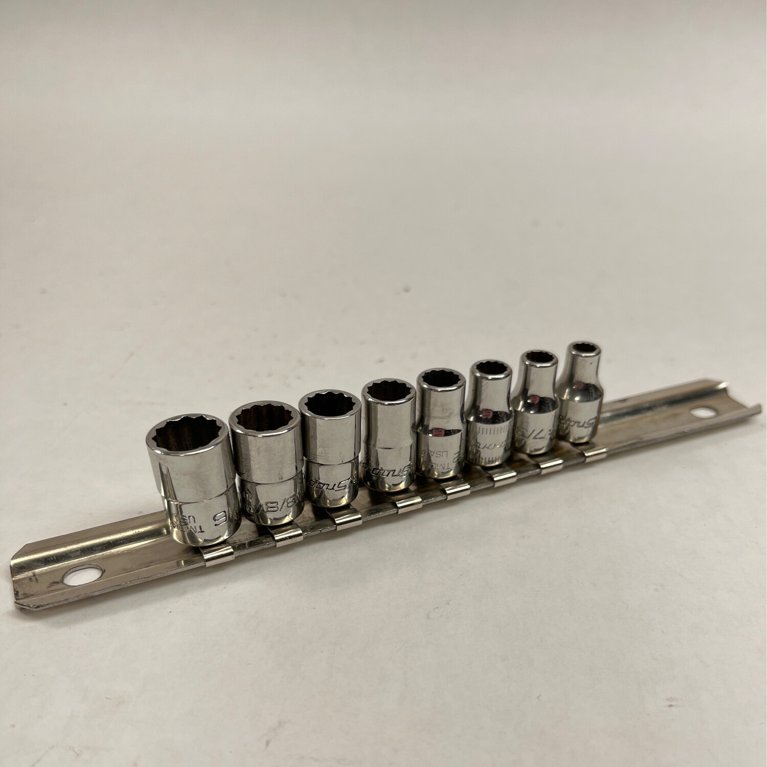 Snap On 8 Pc. 1/4” Drive 12-Point SAE Shallow Socket Set