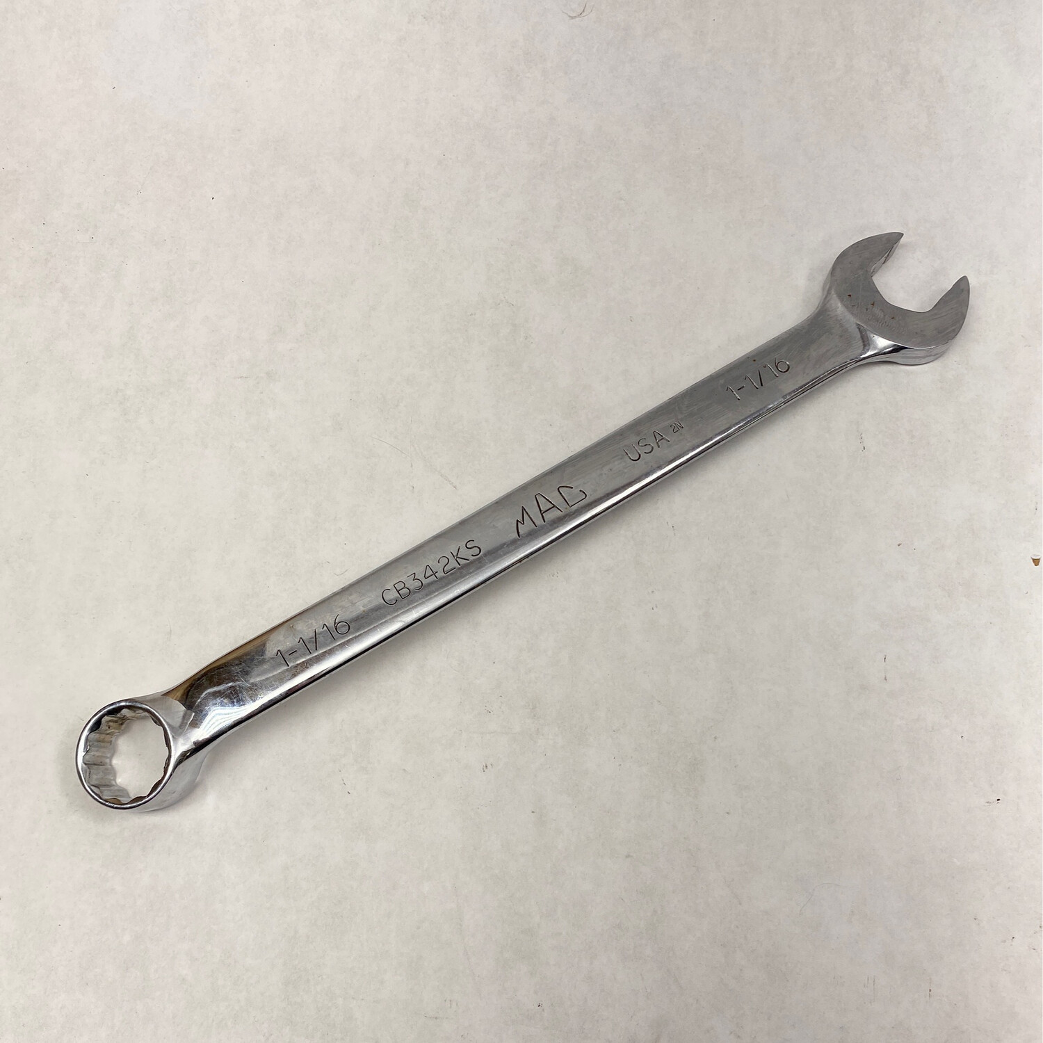 Mac Tools Knuckle Saver 12 Pt. Combination Wrench 1 1/16”, CB342KS