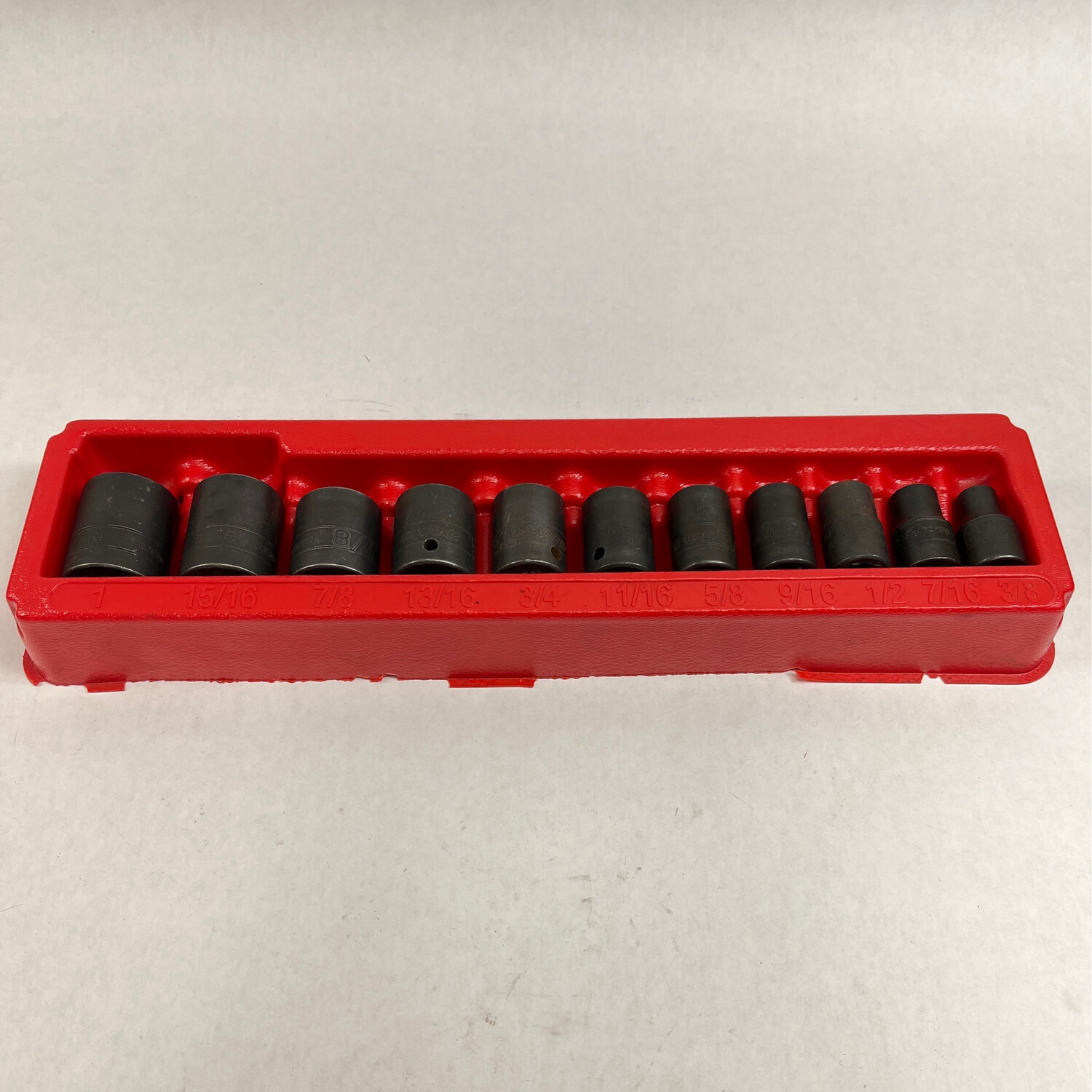 Astro Pneumatic 78866 8pc 1/2 Inch Drive 6-Point Axle Nut Socket Set - Metric