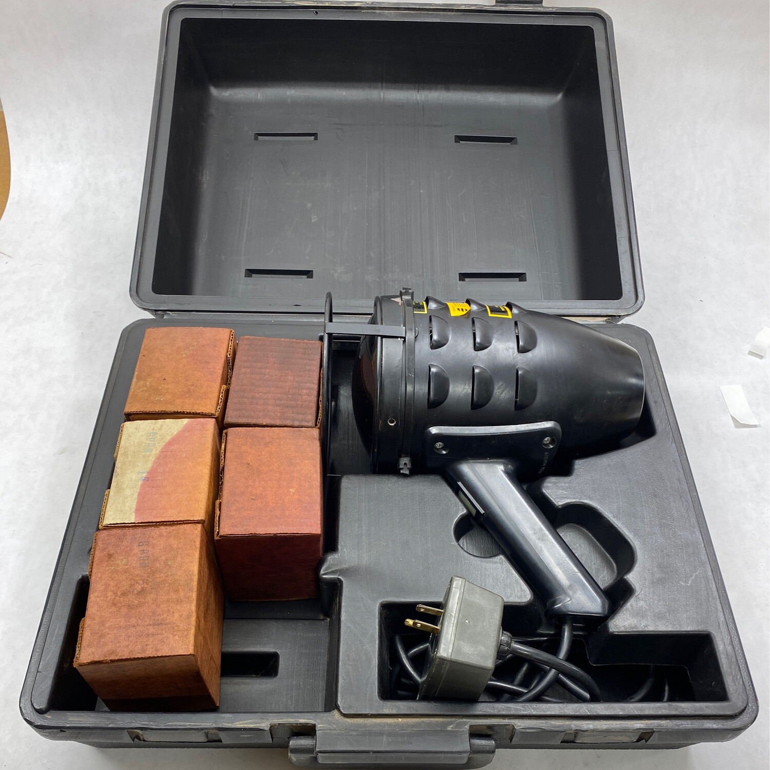 HB Fuller 120W Ultraviolet Tracer Lamp Gun W/ Dyes, TP1200