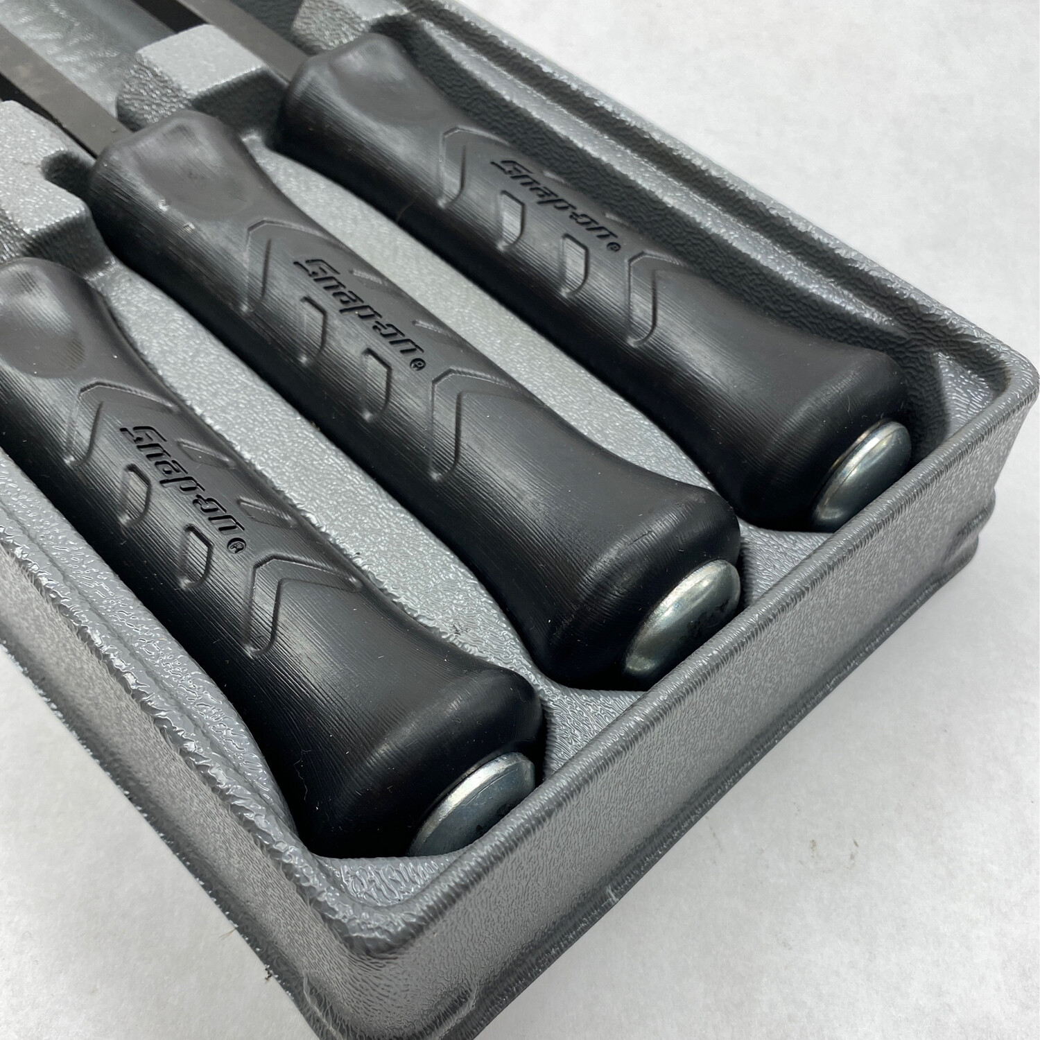 Snap On 4pc. Striking Pry Bar Set, SPBS704A