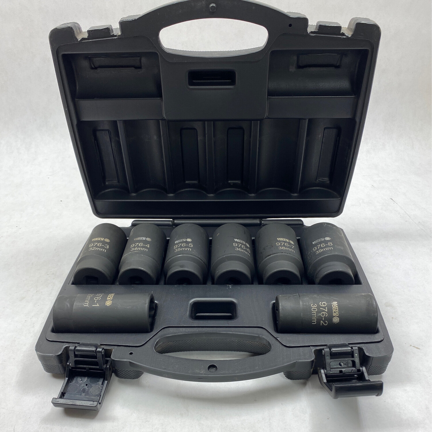 Matco Tools 12pt. Metric Axle Nut Socket Set AXL12PT