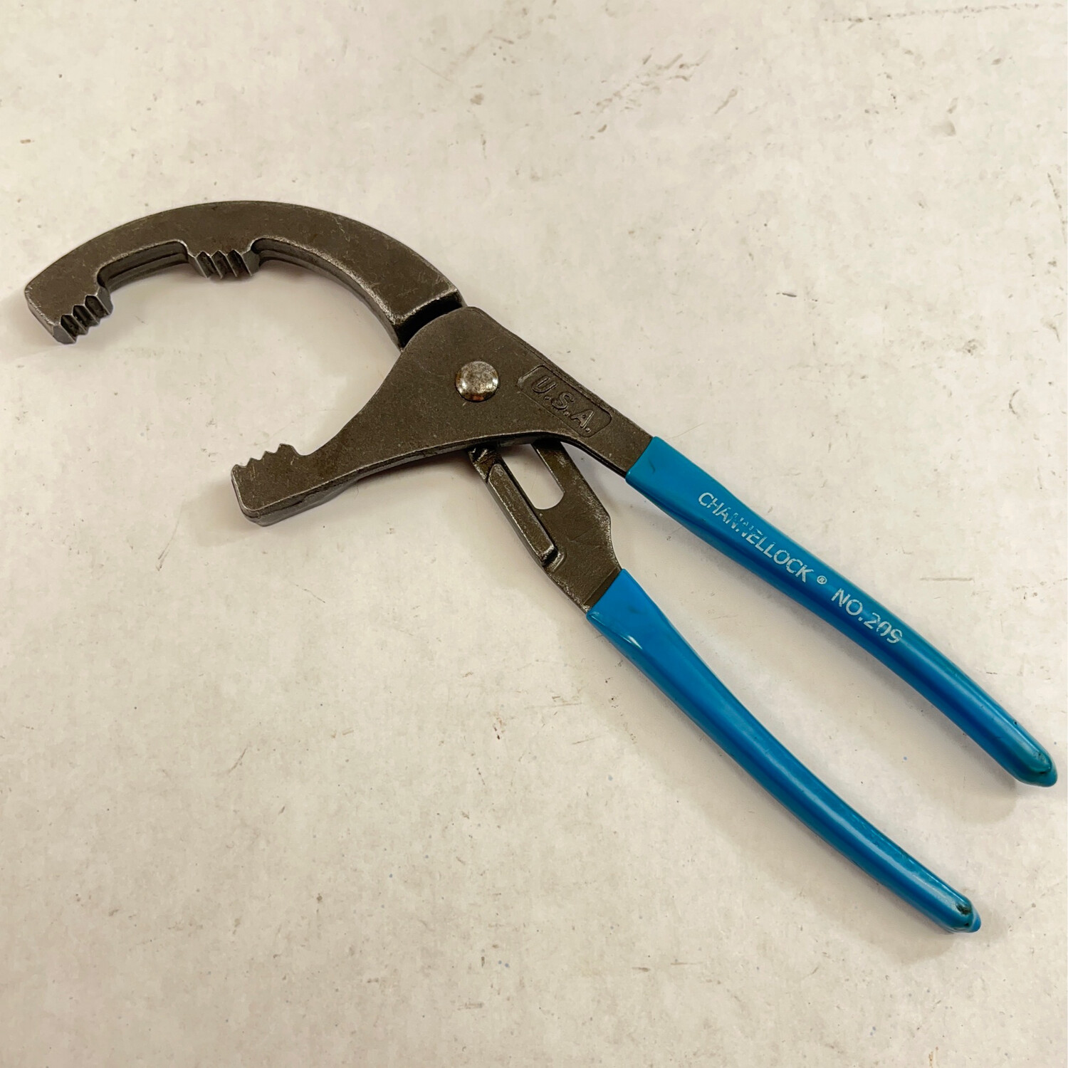 Channellock 209 9" Oil Filter/PVC Pliers