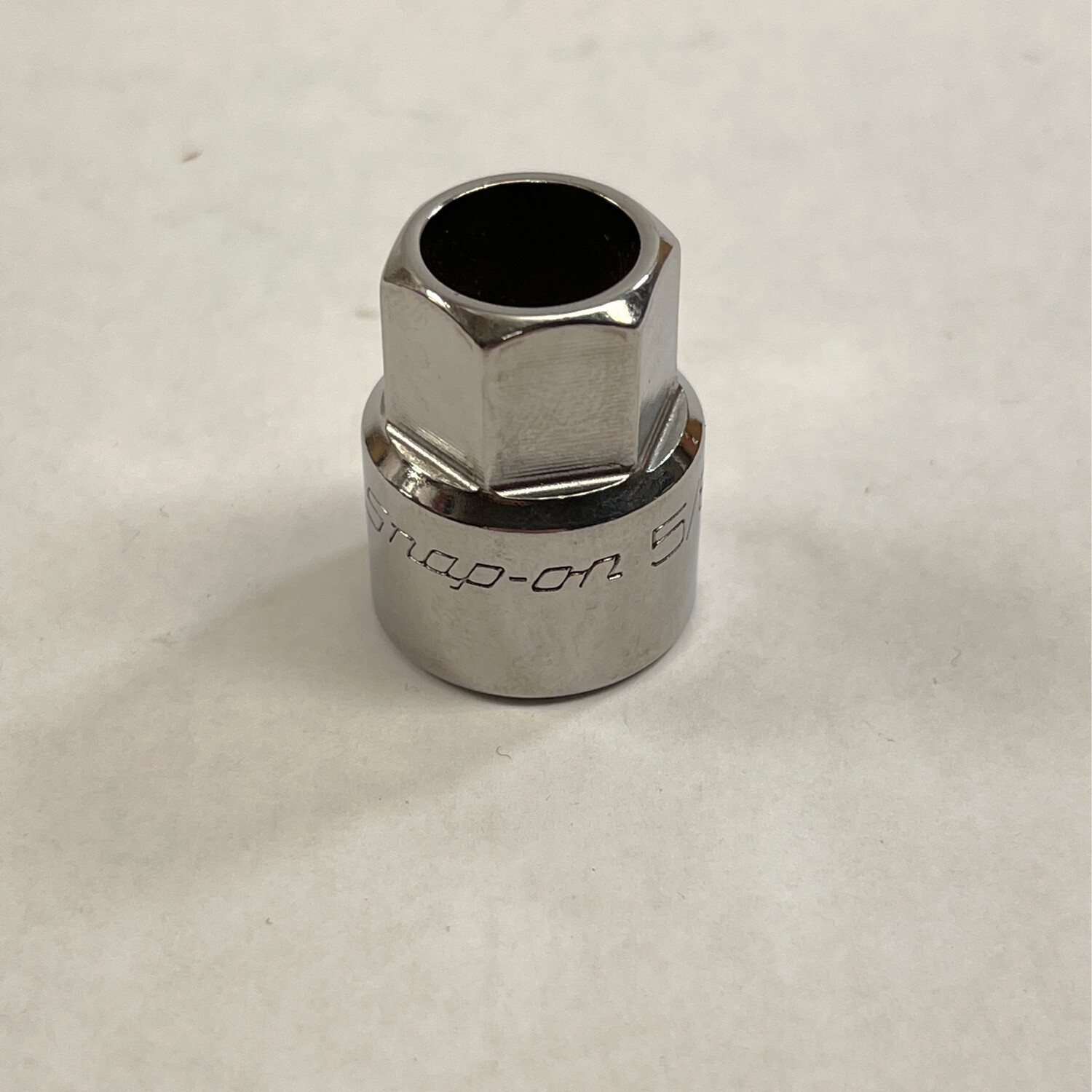 Snap-on FSMS15 15mm 3/8" Drive 6-Point Semi-Deep Socket – Metric, Single, New